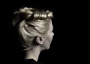 Doukas Hair Specialists | Γυναικείο Κούρεμα