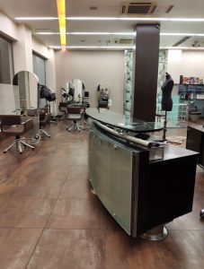 Doukas Hair Specialists Χίλτον